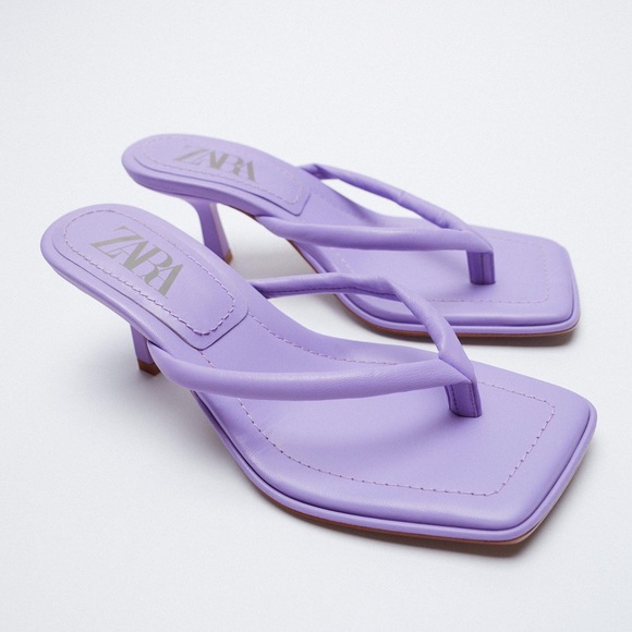 Zara - LEATHER HIGH HEELED STRAPPY SANDALS - Size 8